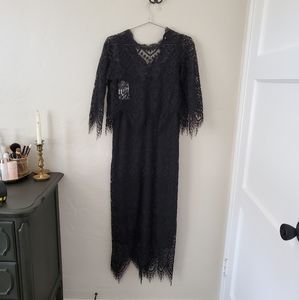 SOLD❗️Beautiful lace black dress